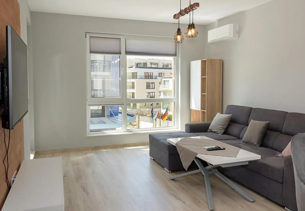 Sunny 1Bd Flat In St Constantine & Helena Complex By Flat Mаnаger Lägenhet Varna